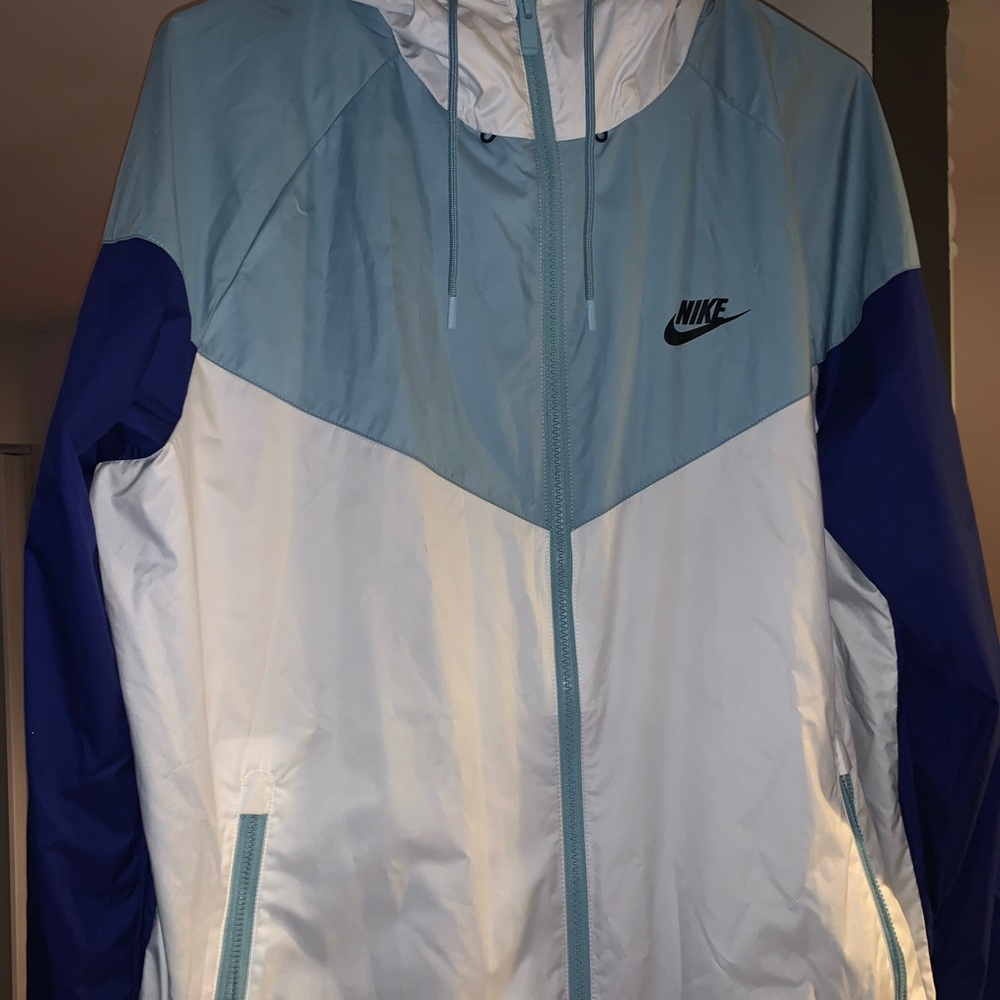 Nike windbreaker